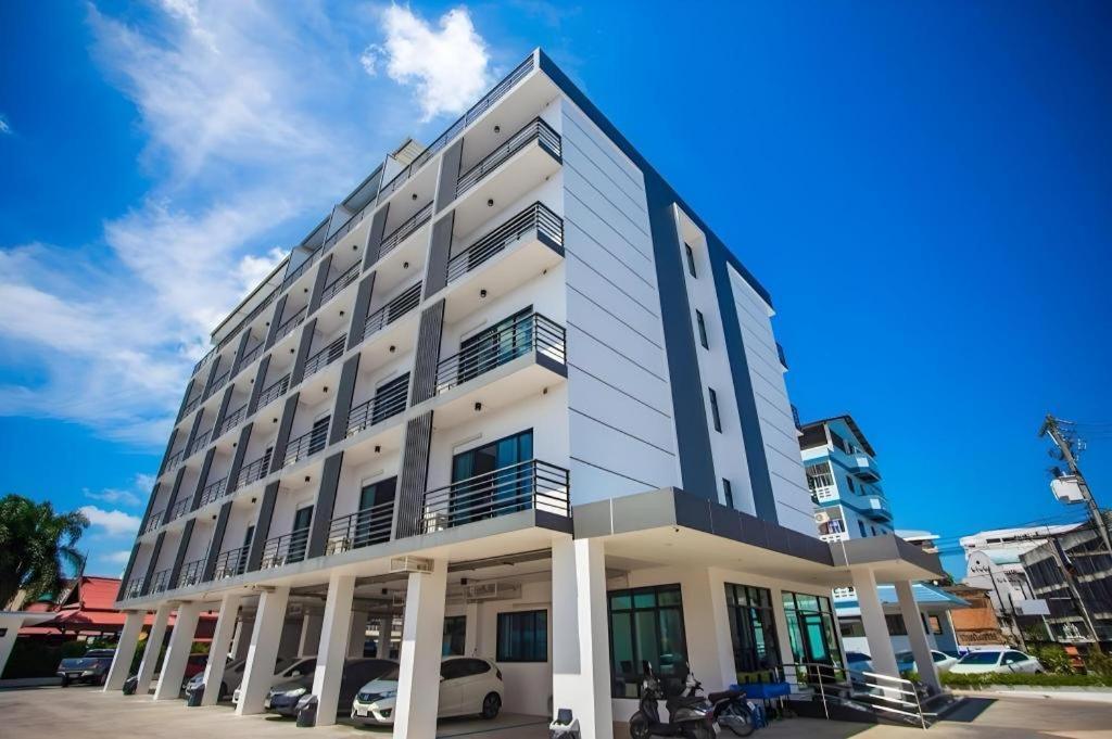 The Bed Hotel Phitsanulok Luaran gambar