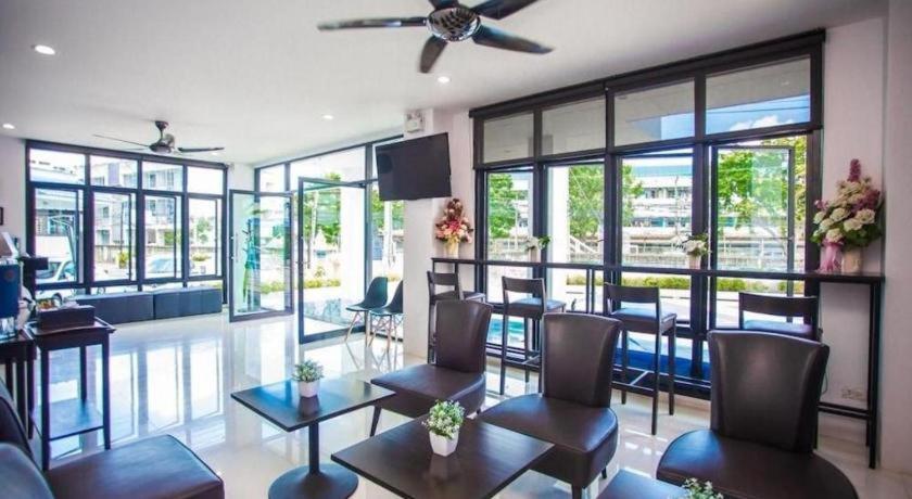 The Bed Hotel Phitsanulok Luaran gambar