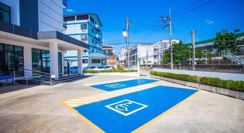 The Bed Hotel Phitsanulok Luaran gambar
