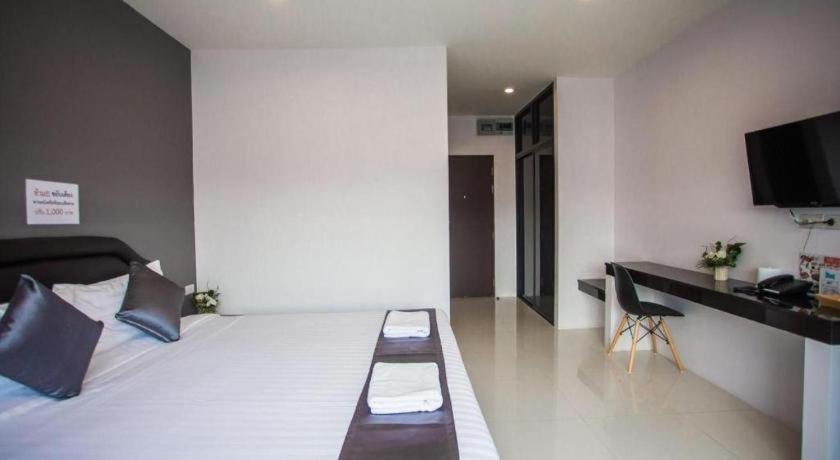 The Bed Hotel Phitsanulok Luaran gambar